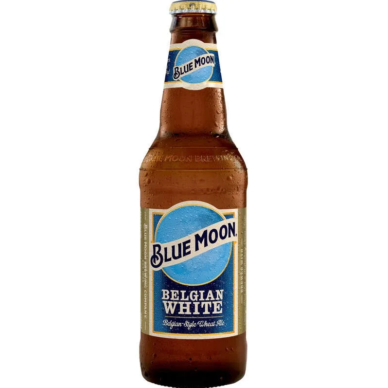 Мун голубое. Пиво Blue Moon 0.33. Пивной напиток Блю Мун светлое нефильтр. Блю Мун пиво логотип. Пиво с голубой этикеткой.