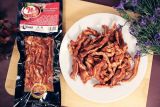 Ушки свиные копченые с аджикой 100 гр в/у СЛВ