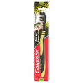 Зубная щетка Colgate ЗигЗаг с древесным углем средняя